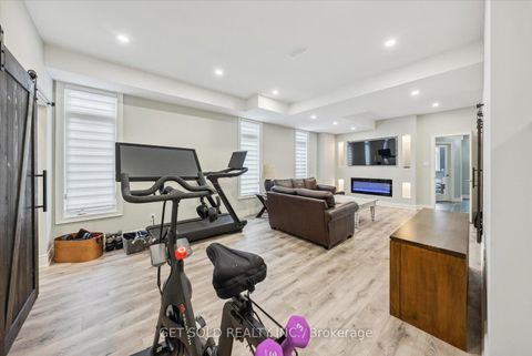 Photo 34 at 63 Laval Street, Vellore Village, Vaughan