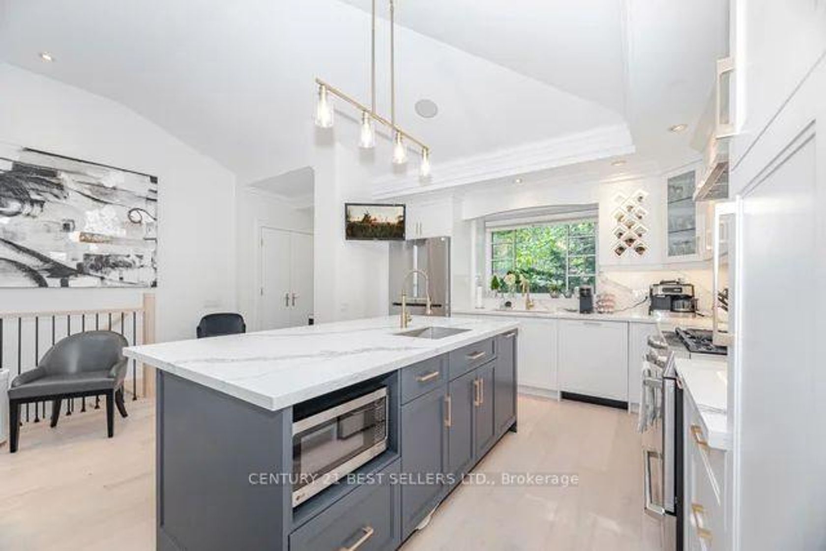 1595 Calverton Court, Mineola, Mississauga 