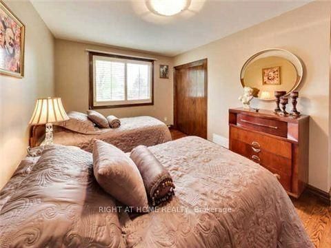 Photo 9 at 12 Eldorado Court, York University Heights, Toronto