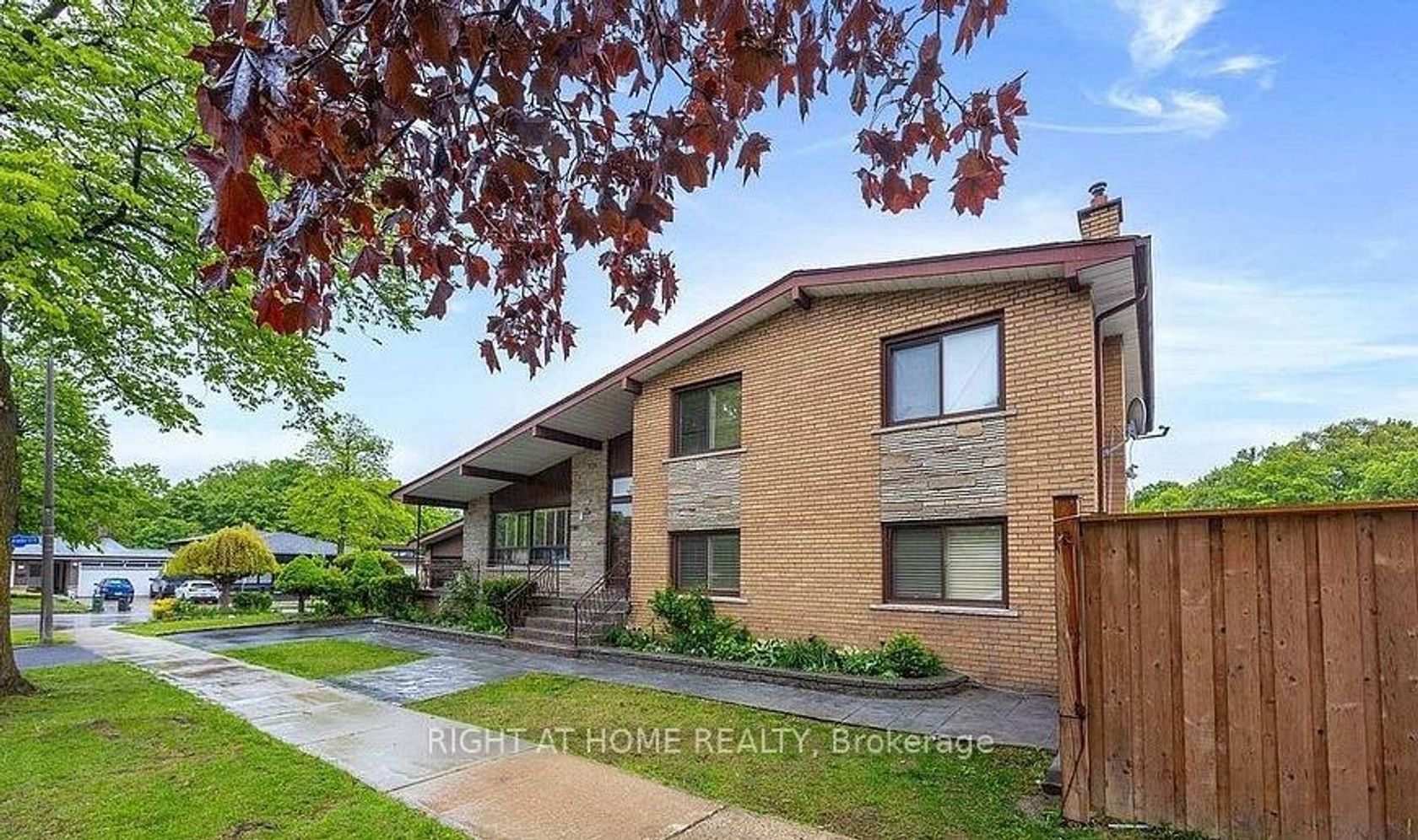 12 Eldorado Court, York University Heights, Toronto 