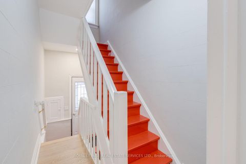 Photo 22 at 775 Millwood Road, Leaside, Toronto