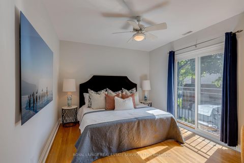 Photo 36 at 775 Millwood Road, Leaside, Toronto