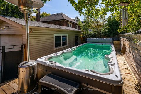 Photo 45 at 775 Millwood Road, Leaside, Toronto