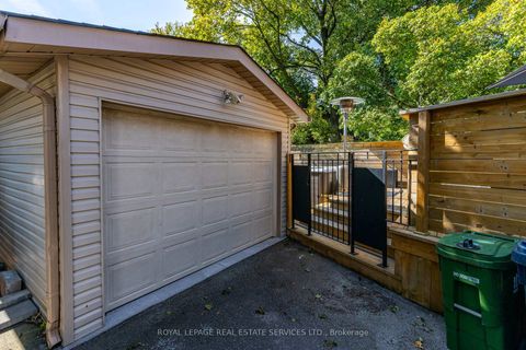 Photo 47 at 775 Millwood Road, Leaside, Toronto