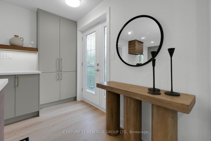 Photo 2 at 43 Howell Square, Malvern, Toronto