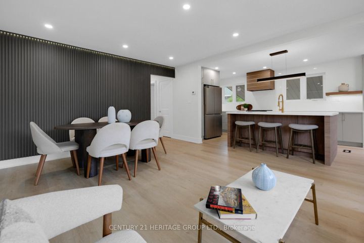 Photo 9 at 43 Howell Square, Malvern, Toronto