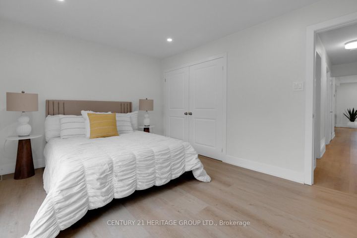 Photo 24 at 43 Howell Square, Malvern, Toronto
