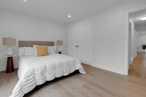Photo 24 at 43 Howell Square, Malvern, Toronto
