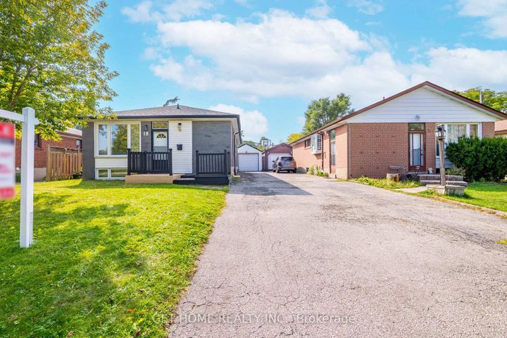 Photo 1 at 18 SHIER Drive, Woburn, Toronto