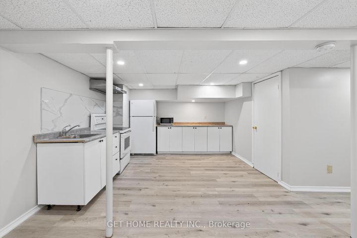 Photo 19 at 18 SHIER Drive, Woburn, Toronto