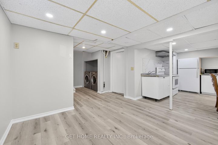 Photo 20 at 18 SHIER Drive, Woburn, Toronto