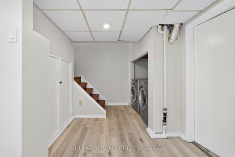 Photo 15 at 18 SHIER Drive, Woburn, Toronto