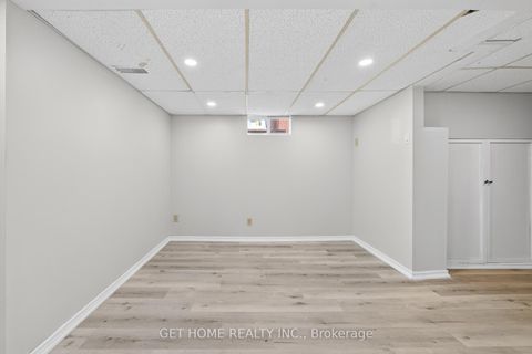 Photo 17 at 18 SHIER Drive, Woburn, Toronto