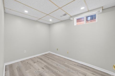 Photo 24 at 18 SHIER Drive, Woburn, Toronto