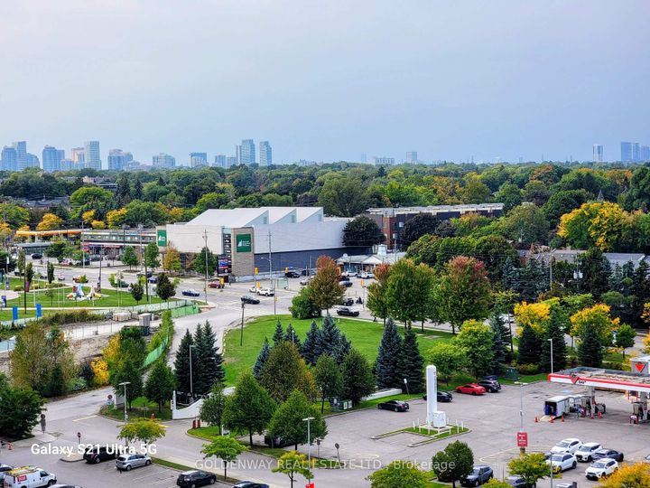 Photo 3 at 1211 - 72 Esther Shiner Boulevard, Bayview Village, Toronto