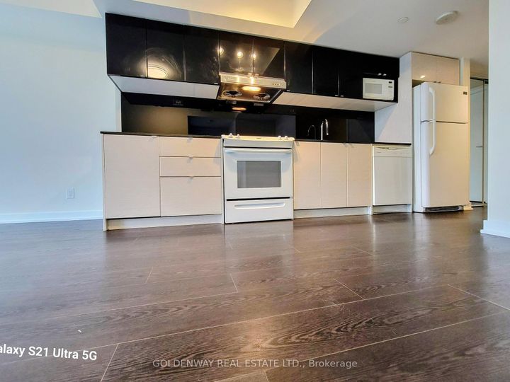 Photo 11 at 1211 - 72 Esther Shiner Boulevard, Bayview Village, Toronto