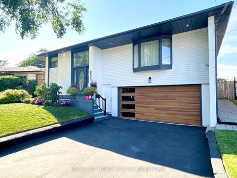 Photo 2 at 808 Sanok Drive, West Shore, Pickering