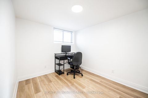 Photo 29 at 808 Sanok Drive, West Shore, Pickering