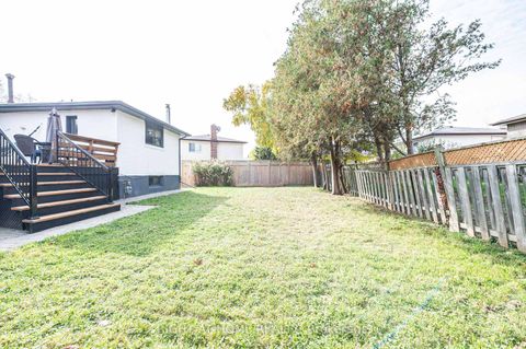 Photo 42 at 808 Sanok Drive, West Shore, Pickering