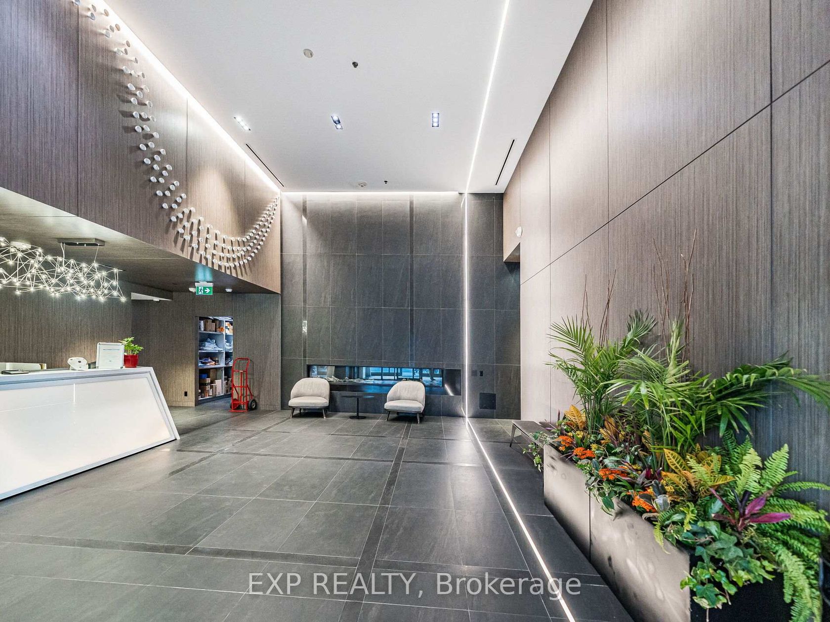 3708 - 181 Dundas Street E, Moss Park, Toronto 
