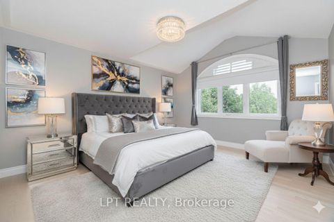 Photo 12 at 2270 Dunforest Crescent, WM Westmount, Oakville