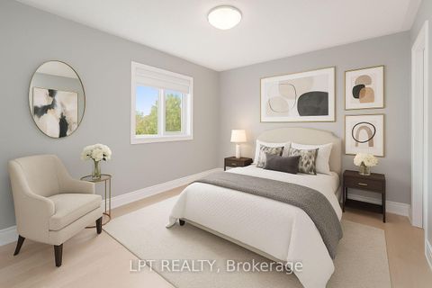Photo 17 at 2270 Dunforest Crescent, WM Westmount, Oakville