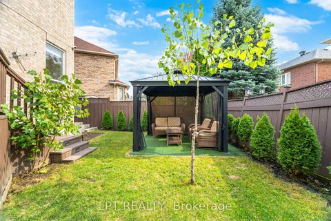 Photo 27 at 2270 Dunforest Crescent, WM Westmount, Oakville