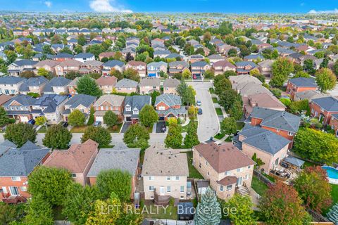 Photo 32 at 2270 Dunforest Crescent, WM Westmount, Oakville