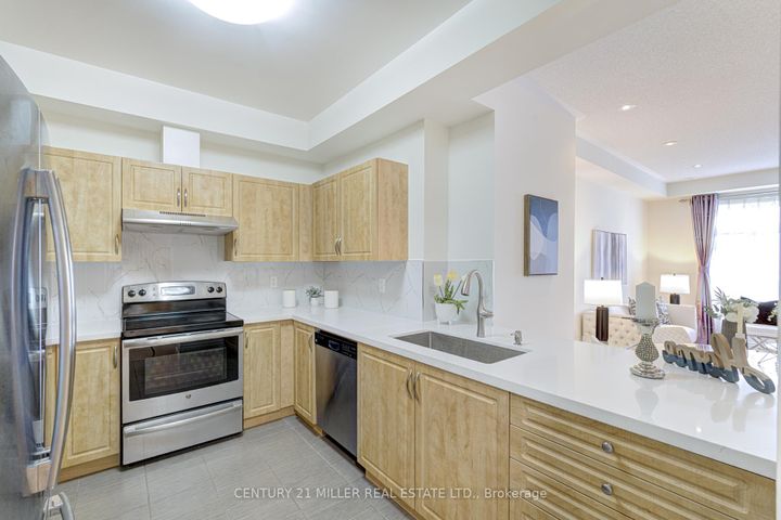 Photo 12 at 2419 Baronwood Drive, WM Westmount, Oakville
