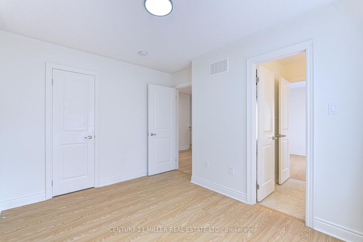 Photo 33 at 2419 Baronwood Drive, WM Westmount, Oakville