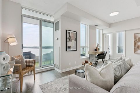 Photo 1 at 1221 - 230 Queens Quay W, Waterfront Communities C1, Toronto