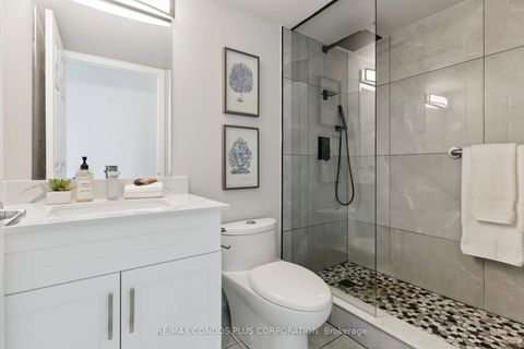 Photo 15 at 1221 - 230 Queens Quay W, Waterfront Communities C1, Toronto