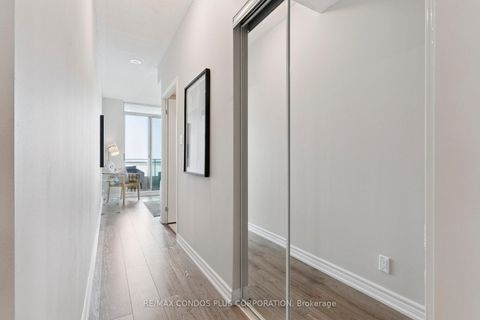 Photo 16 at 1221 - 230 Queens Quay W, Waterfront Communities C1, Toronto