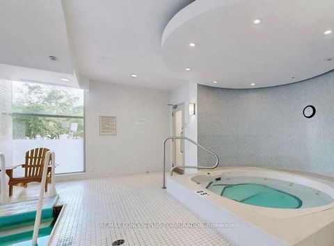 Photo 27 at 1221 - 230 Queens Quay W, Waterfront Communities C1, Toronto