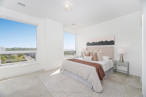 Photo 14 at PH-1108 - 2662 Bloor Street W, Kingsway South, Toronto