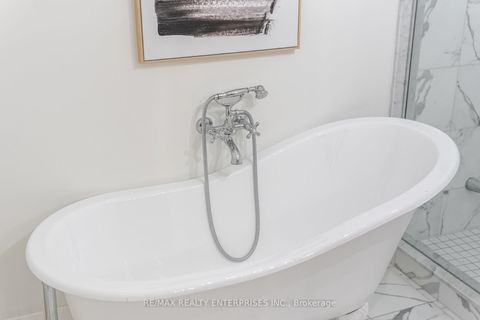 Photo 18 at PH-1108 - 2662 Bloor Street W, Kingsway South, Toronto