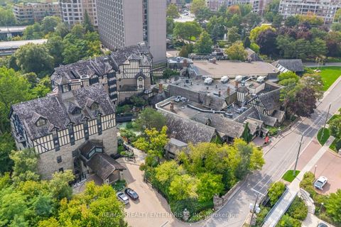 Photo 25 at PH-1108 - 2662 Bloor Street W, Kingsway South, Toronto