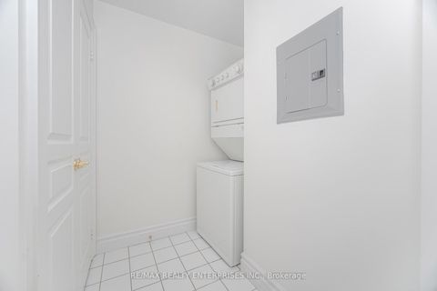 Photo 27 at PH-1108 - 2662 Bloor Street W, Kingsway South, Toronto