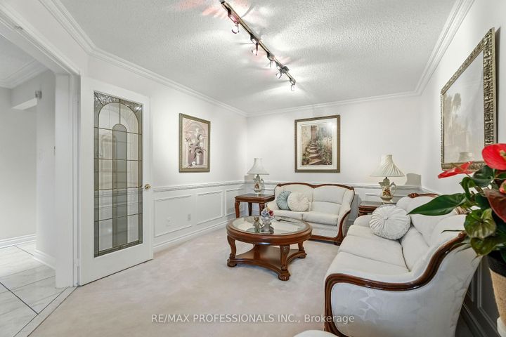 Photo 12 at 183 Barber Drive, Georgetown, Halton Hills