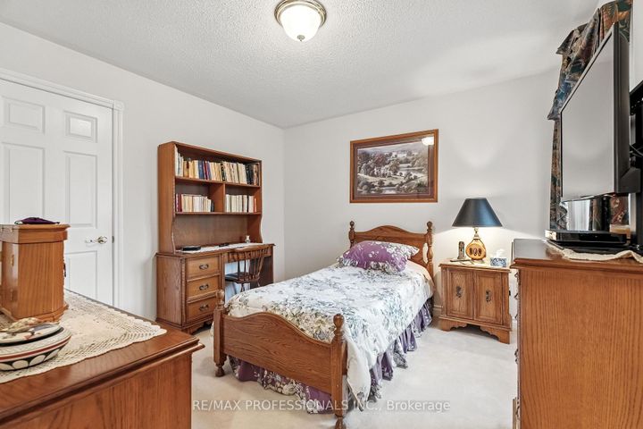 Photo 28 at 183 Barber Drive, Georgetown, Halton Hills