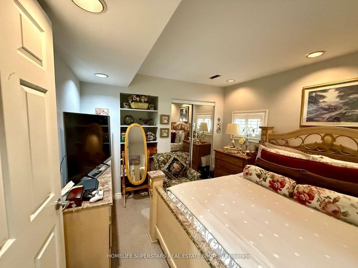 Photo 42 at 6 Farley Road, Fletcher's West, Brampton