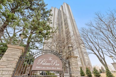Photo 1 at 202 - 2045 Lake Shore Boulevard W, Mimico, Toronto