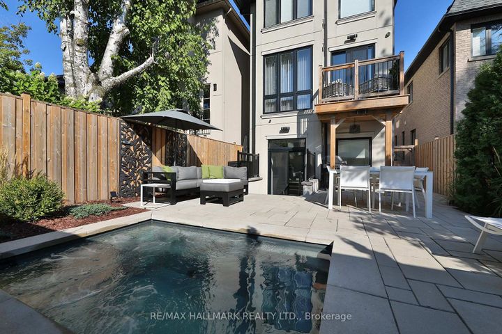 Photo 1 at 159 Roe Avenue, Nortown, Toronto