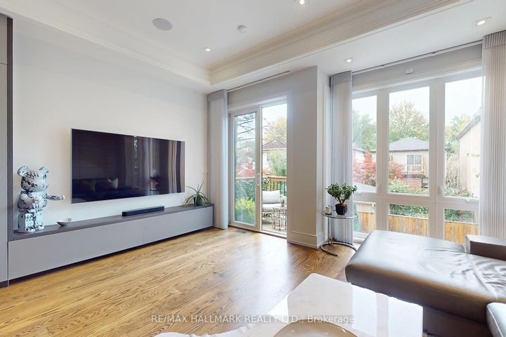 Photo 17 at 159 Roe Avenue, Nortown, Toronto