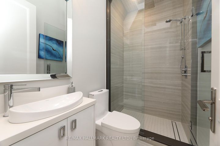 Photo 32 at 159 Roe Avenue, Nortown, Toronto