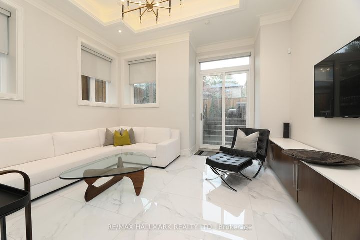 Photo 33 at 159 Roe Avenue, Nortown, Toronto