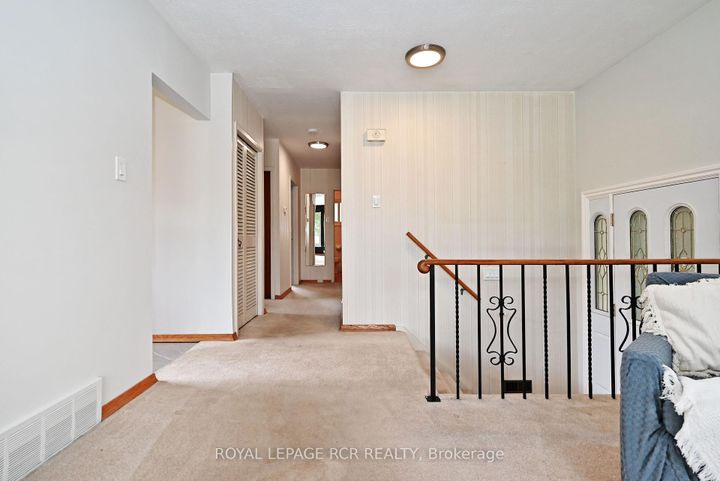 Photo 5 at 16 Cathedral Road, Brampton East, Brampton