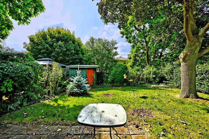 Photo 43 at 16 Cathedral Road, Brampton East, Brampton