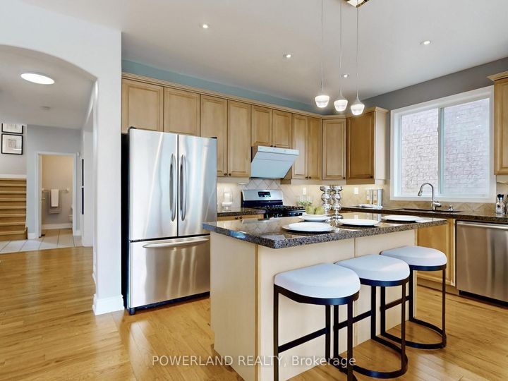 Photo 16 at 164 Worthington Avenue, Oak Ridges Lake Wilcox, Richmond Hill