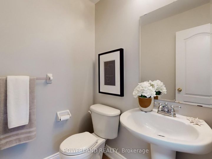 Photo 21 at 164 Worthington Avenue, Oak Ridges Lake Wilcox, Richmond Hill